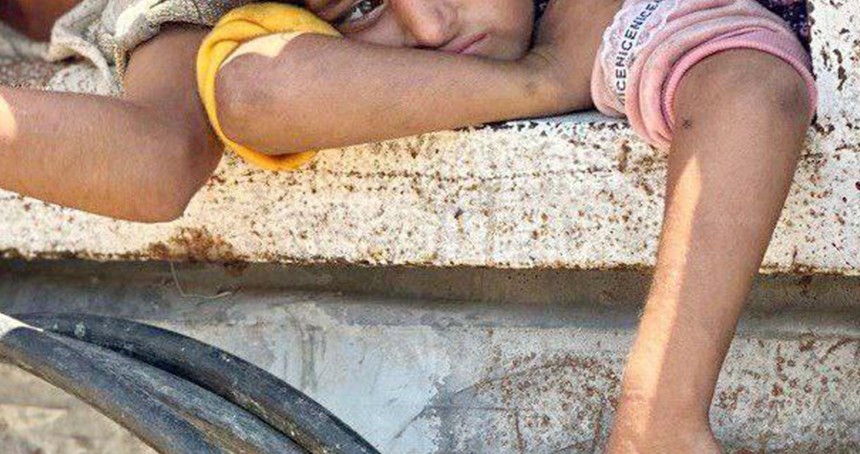 Gazze Hükümeti: 100 binden fazla çocuk açlık nedeniyle ölümle yüz yüze