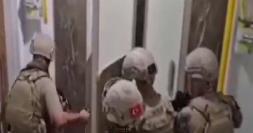 Gaziantep'te 24 adrese eş zamanlı operasyon: 15 gözaltı