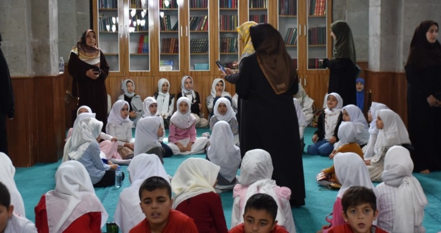 Yaz Kur'an kursları çocuk sesleriyle cıvıl cıvıl
