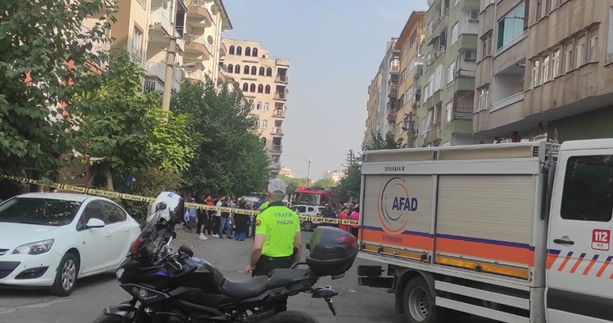 Diyarbakır’da kolonlarında hasar oluşan apartman tahliye edildi