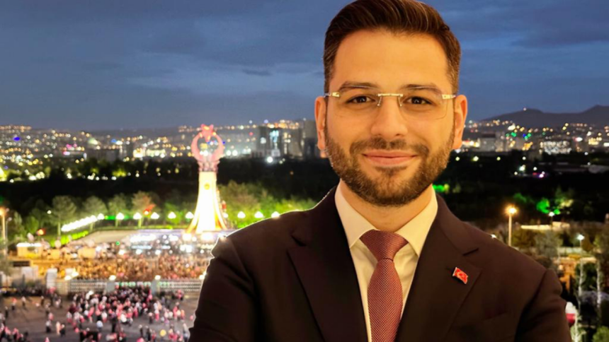 İletişim Başkanlığı Başkan Yardımcısı Çağatay Özdemir kimdir? Kaç yaşında? Nereli? Görevden alındı mı?
