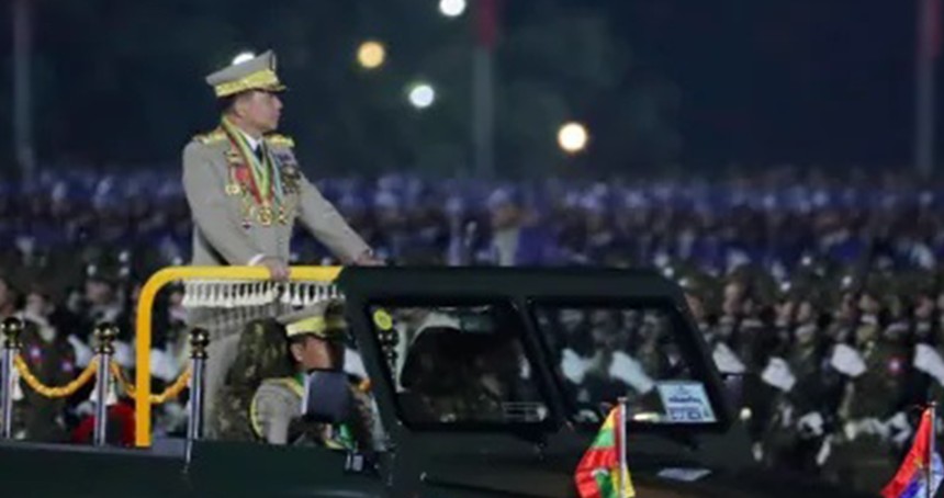 Myanmar'da OHAL uygulaması 4,5 yıl sonra kaldırıldı