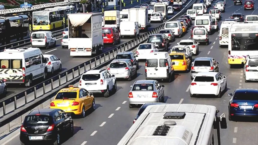Trafikte yeni dönem: Bu iki cihaz zorunlu olacak!