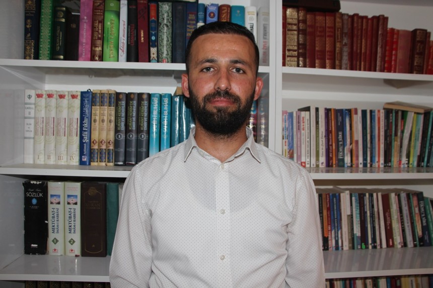 İktisatçı Özçelik: “Faiz Ekonomik Değil, Ahlaki ve İmani Bir Meseledir”