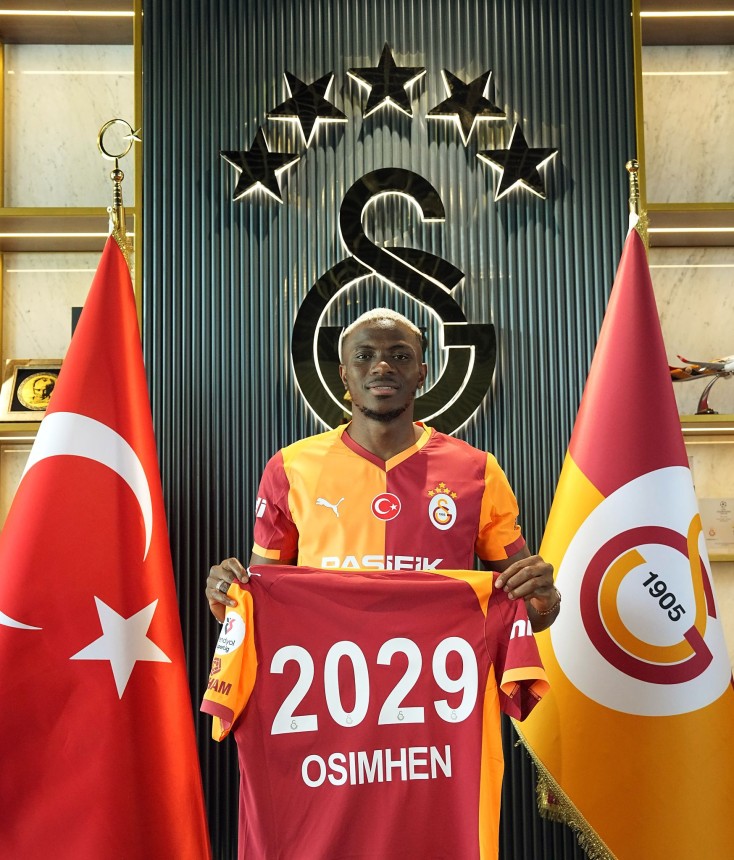 Victor Osimhen resmen Galatasaray'da