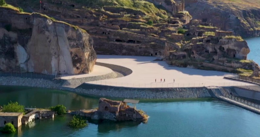 Hasankeyf'te tarihe ışık tutuluyor: Arkeopark ve Şaab Vadisi ziyarete açıldı