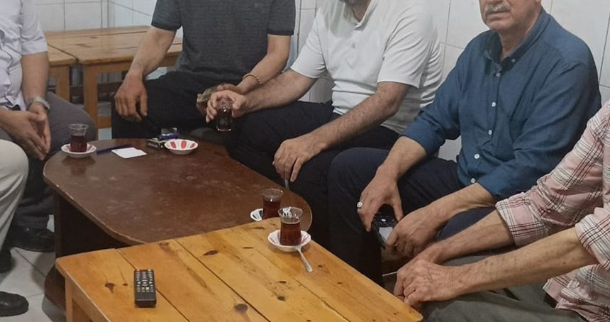 HÜDA PAR Milletvekili Faruk Dinç Mersin’de esnaf ve vatandaşlarla buluştu