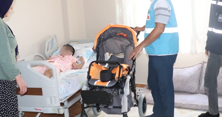 Engelli vatandaşlara tekerlekli sandalye ve medikal ürün desteği