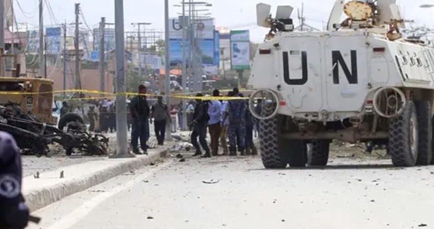 Somali'de Afrika Birliği'ne bağlı güçlere çifte bombalı saldırı