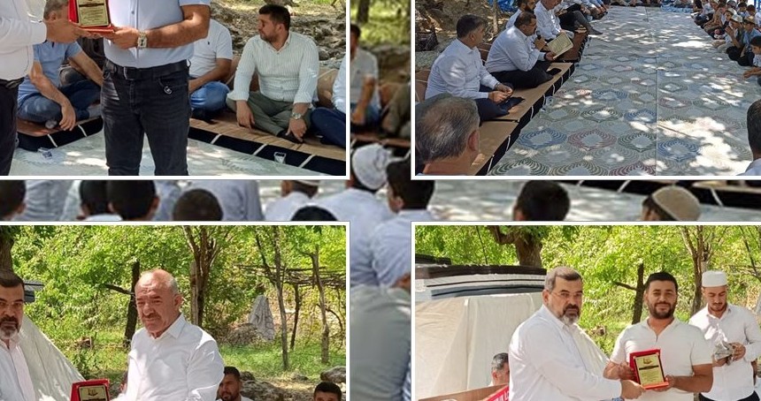 Hafızlık öğrencilerine destek olanlara plaket verildi