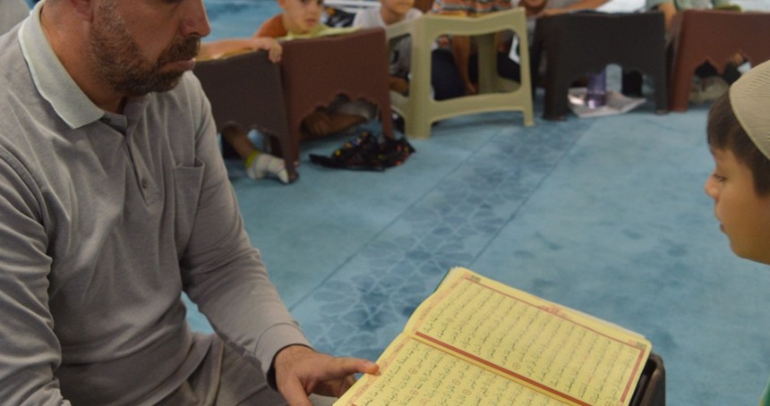 Müftü Pinal: Yaz Kur’an kursları ahlak krizine karşı kişilik inşası sağlıyor