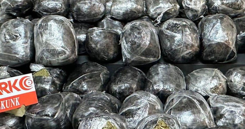 Batman'da 22 kilo skunk ele geçirildi, 4 kişi tutuklandı