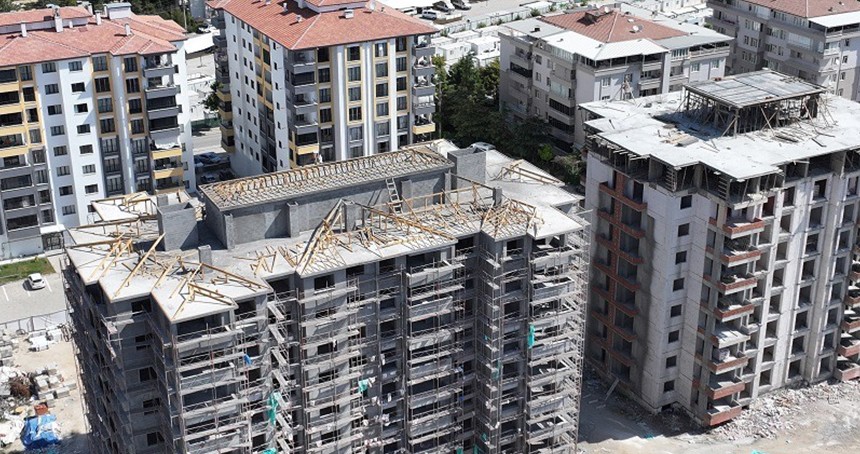 Belediye Başkanı Geçit, kentsel dönüşüm yeşil yaşam evleri inşaatını inceledi