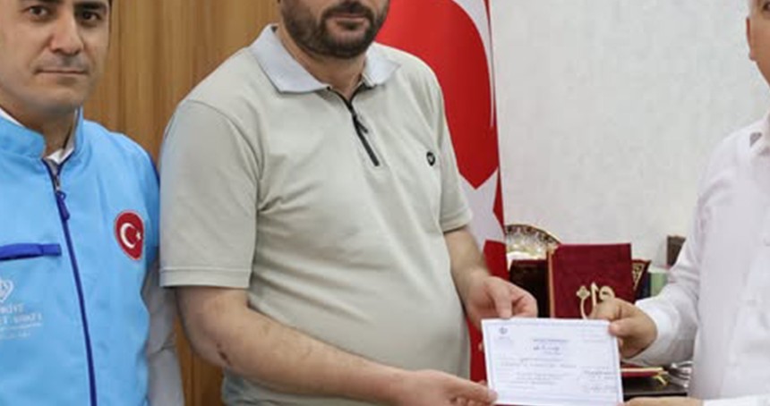 Gaziantep'te yaz Kur'an kursuna devam eden öğrenciler harçlıklarını Gazze'ye bağışladı