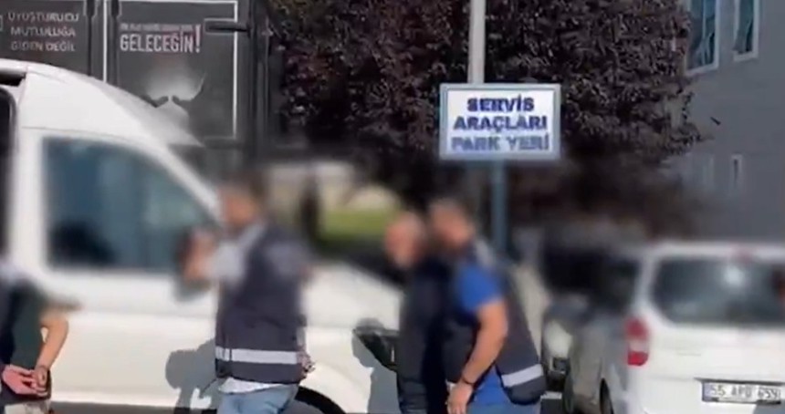 Yerlikaya: Nitelikli dolandırıcılık şebekelerine yönelik operasyonlarda 102 kişi tutuklandı