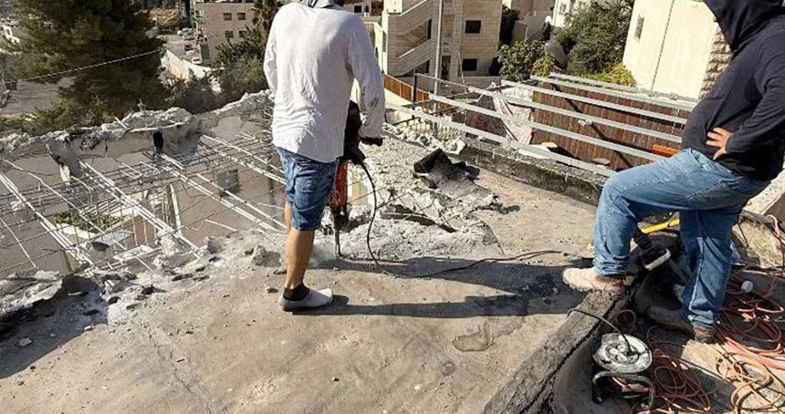 Kudüs'te Filistinlilere ait evler tek tek yıkılıyor