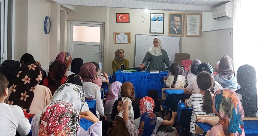 Batman'da Kur'an kursu öğrencilerine "çevre ahlakı" semineri