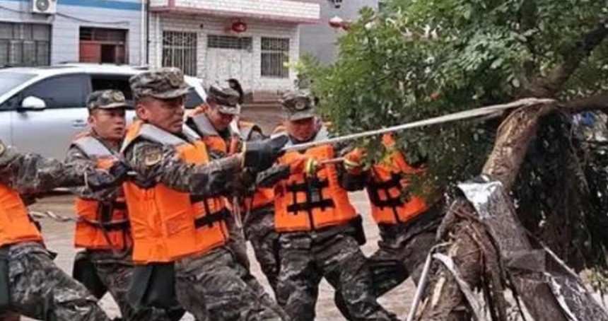 Çin'de meydana gelen selde 10 kişi öldü 33 kayıp