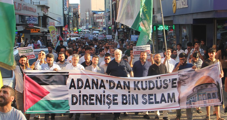 Gazze için meydanlara çıkan Adanalılar boykot çağrısını yineledi