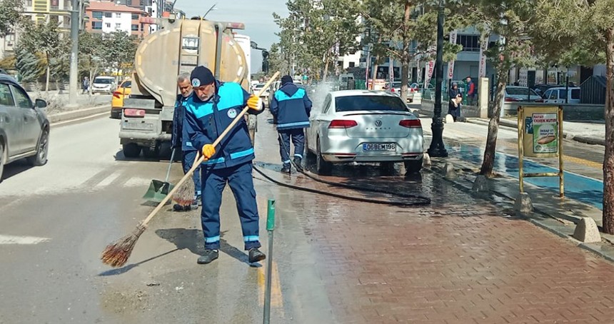 Belediye Başkanı Taşkın: Temiz çevre bilincini ön plana çıkarıyoruz