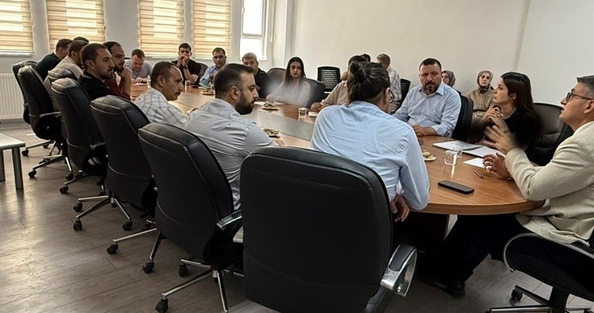 Siirt İl Sağlık Müdürü Hacıoğlu başkanlığında ‘sağlık yönetimi zirvesi’ düzenlendi