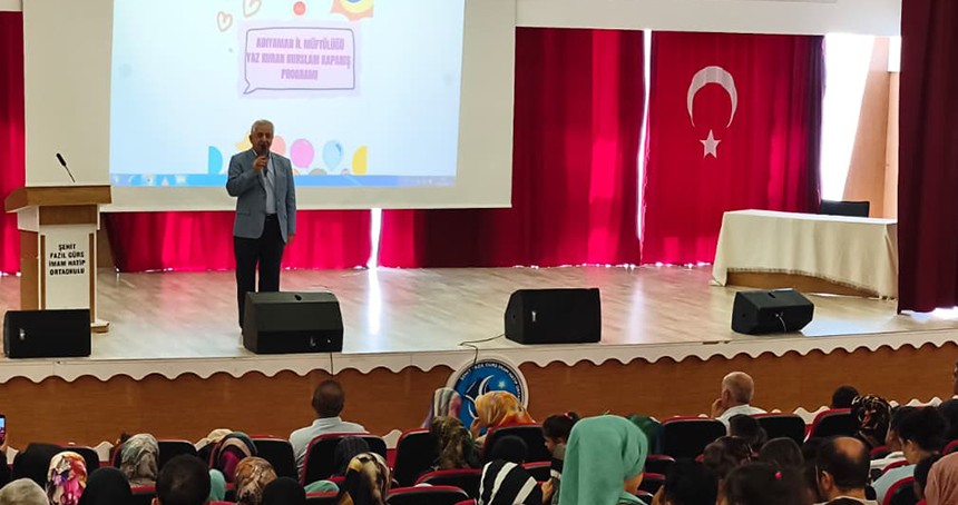 Adıyaman'da yaz Kur'an kurslarının kapanış programı gerçekleştirildi