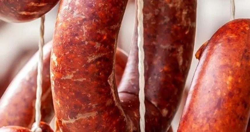 Aynı marka ikinci kez ifşa oldu: Sucukta domuz etti tespit edildi