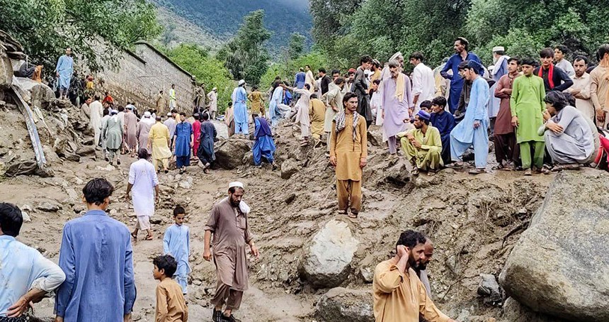 Pakistan'da sel felaketi: 194 can kaybı