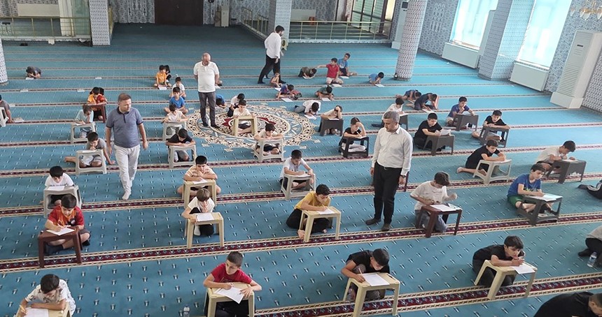 Batman'da "Gençler Efendimizin İzinde" yarışması coşkusu
