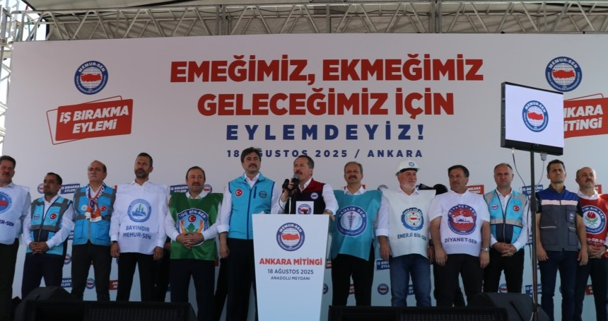 Memur-Sen hükümetin toplu sözleşme teklifine karşı Ankara'da yürüyüş ve miting düzenledi