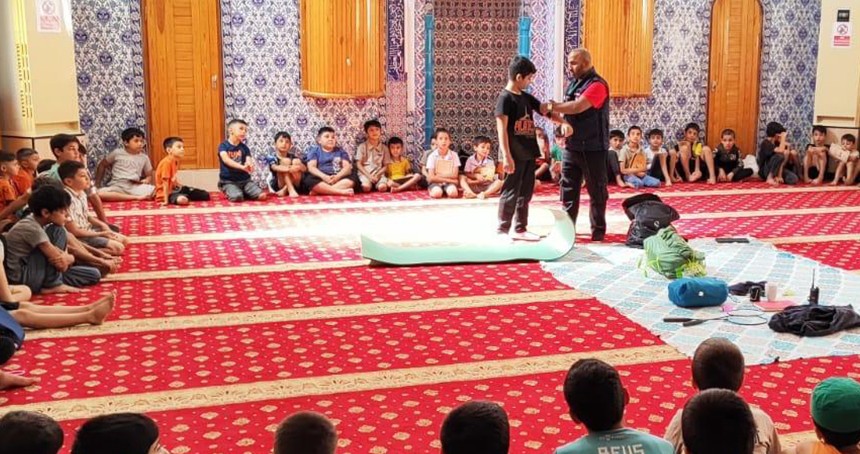 Şanlıurfa’da gençler “Hem Okuyorum Hem Eğleniyorum” projesinde buluştu