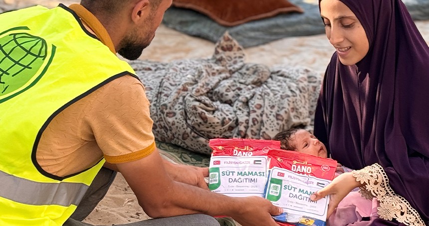 Umut Kervanı'ndan Gazze'de mama yardımı