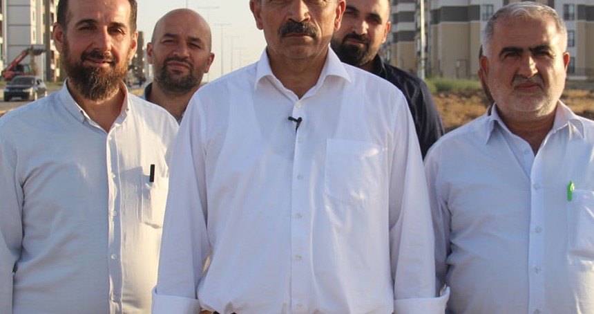 HÜDA PAR Bağlar İlçe Başkanı Zeren: Oğlaklı TOKİ’deki çöp sorunu çözülmeli!