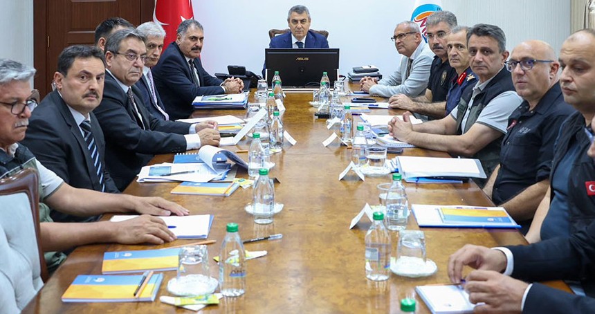 Mersin'de orman yangınlarıyla mücadele masaya yatırıldı