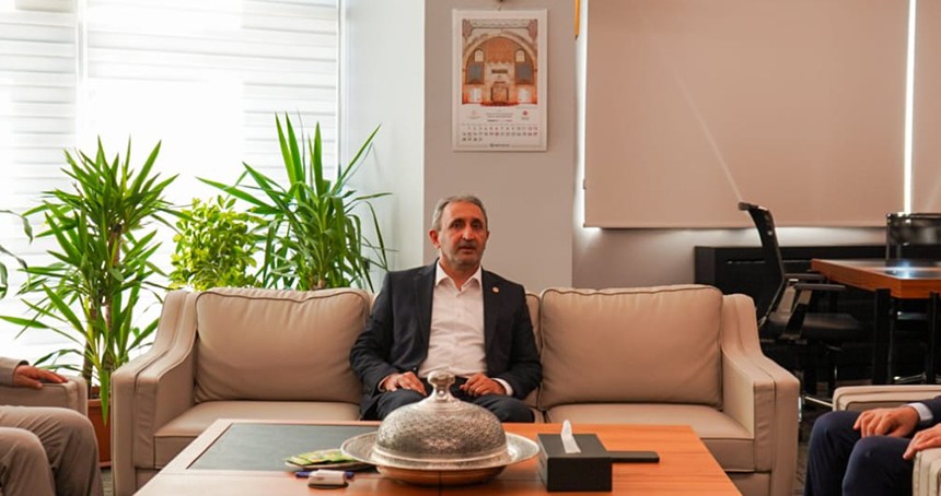 HÜDA PAR Milletvekili Demir'den Gaziantep Vakıflar Bölge Müdürü Tunç'a ziyaret