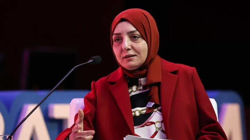 Cumhurbaşkanı Başdanışmanı Saadet Oruç kimden, neden özür diledi?