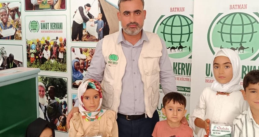 Minik yüreklerden büyük fedakârlık