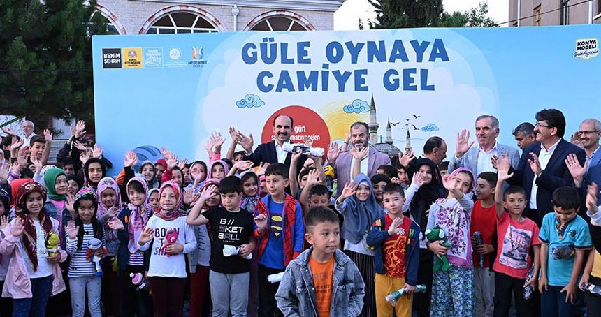 "Güle Oynaya Camiye Gel" projesiyle çocuklar camiyi sevdi
