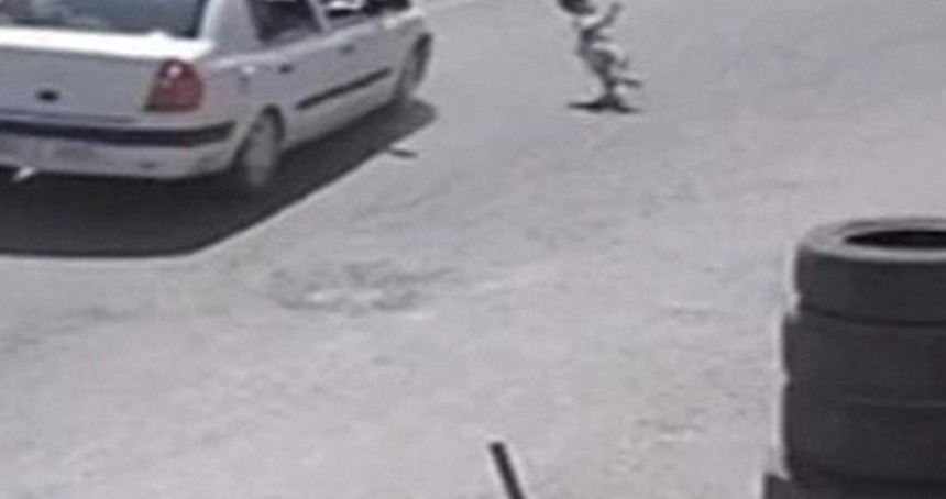 Şanlıurfa’da otomobilin çarptığı çocuk ağır yaralandı