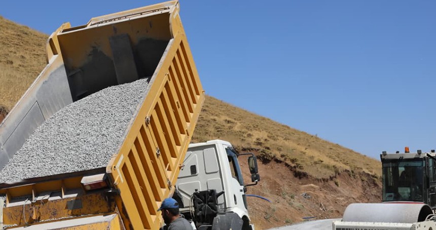 Battalgazi Belediyesi'nden 5 kilometrelik asfalt çalışması