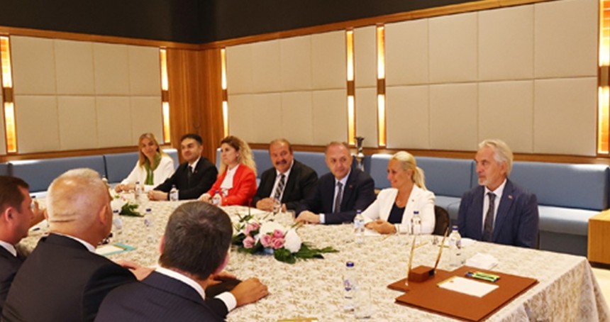 Cumhurbaşkanı Erdoğan, Kültür ve Sanat Politikaları Kurulu üyelerini kabul etti
