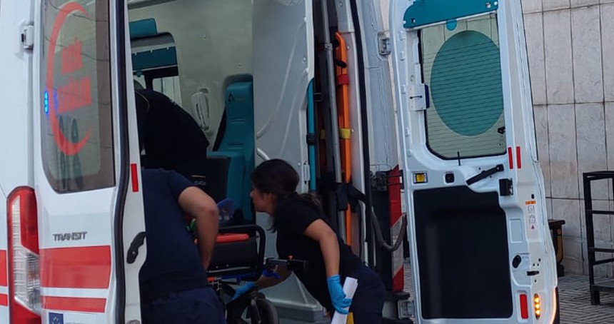 Malatya'da kontrolden çıkan otomobil kaza yaptı: 3 yaralı