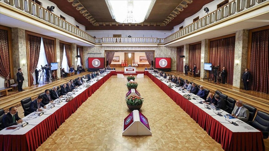 Süreç komisyonu 6. kez toplandı: Baro başkanları dinleniyor