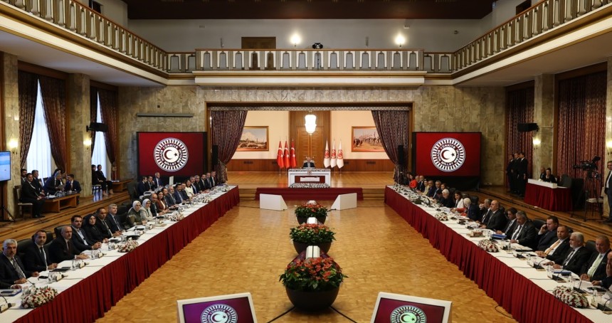 TBMM Başkanı Kurtulmuş: Türkiye modelini ortaya koymak bu komisyonun tarihi başarısı olacak