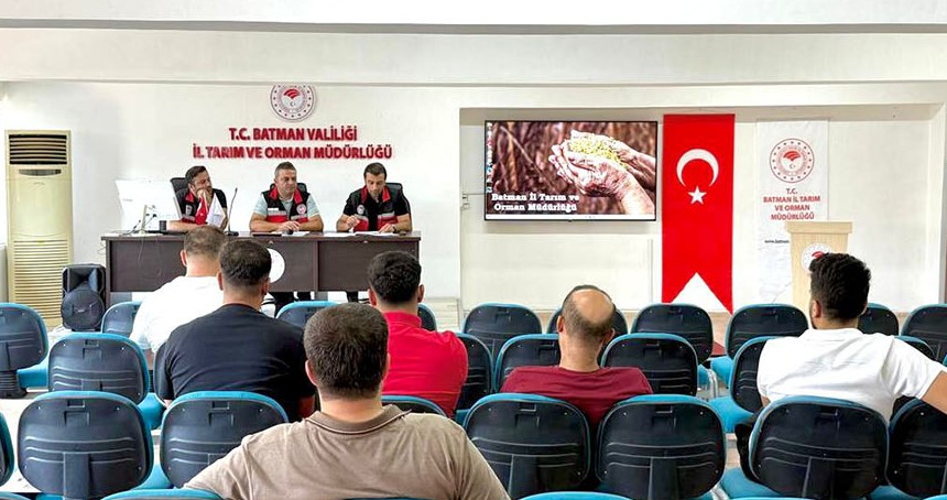 Batman'da yumurta paketleme işletmelerine gıda kodeksi bilgilendirmesi