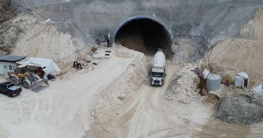 Siirt’te Yığınlı Tüneli ve bağlantı yollarında sona gelindi