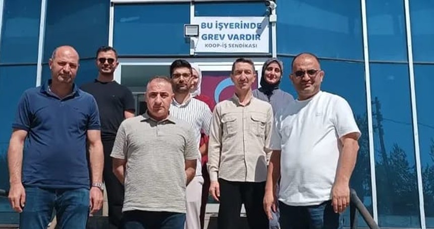 Karlıova SYDV çalışanları greve başladı