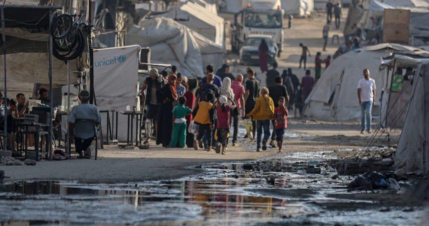 İşgalciler Gazze'nin kuzeyinde ev yıkımlarını sürdürüyor