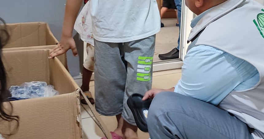 Tarsus Umut Kervanı giyim yardımına devam ediyor
