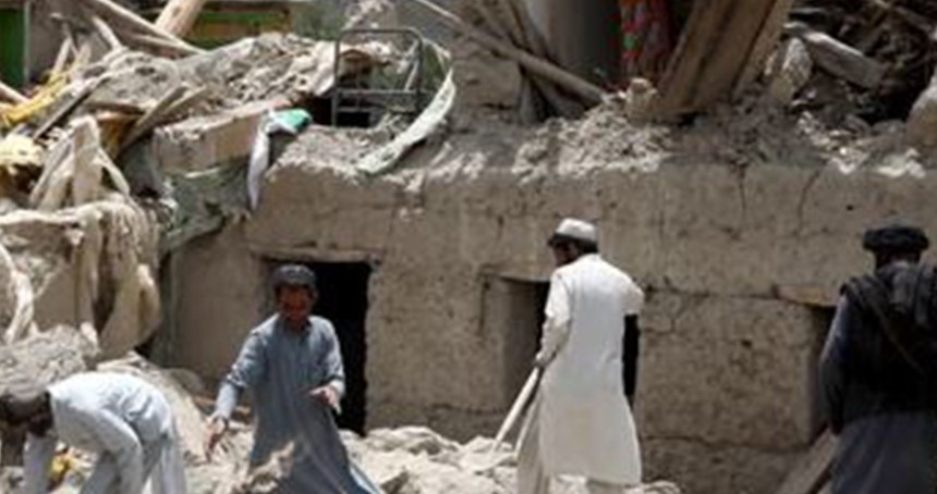 Afganistan'daki depremde can kaybı 1000'i aştı